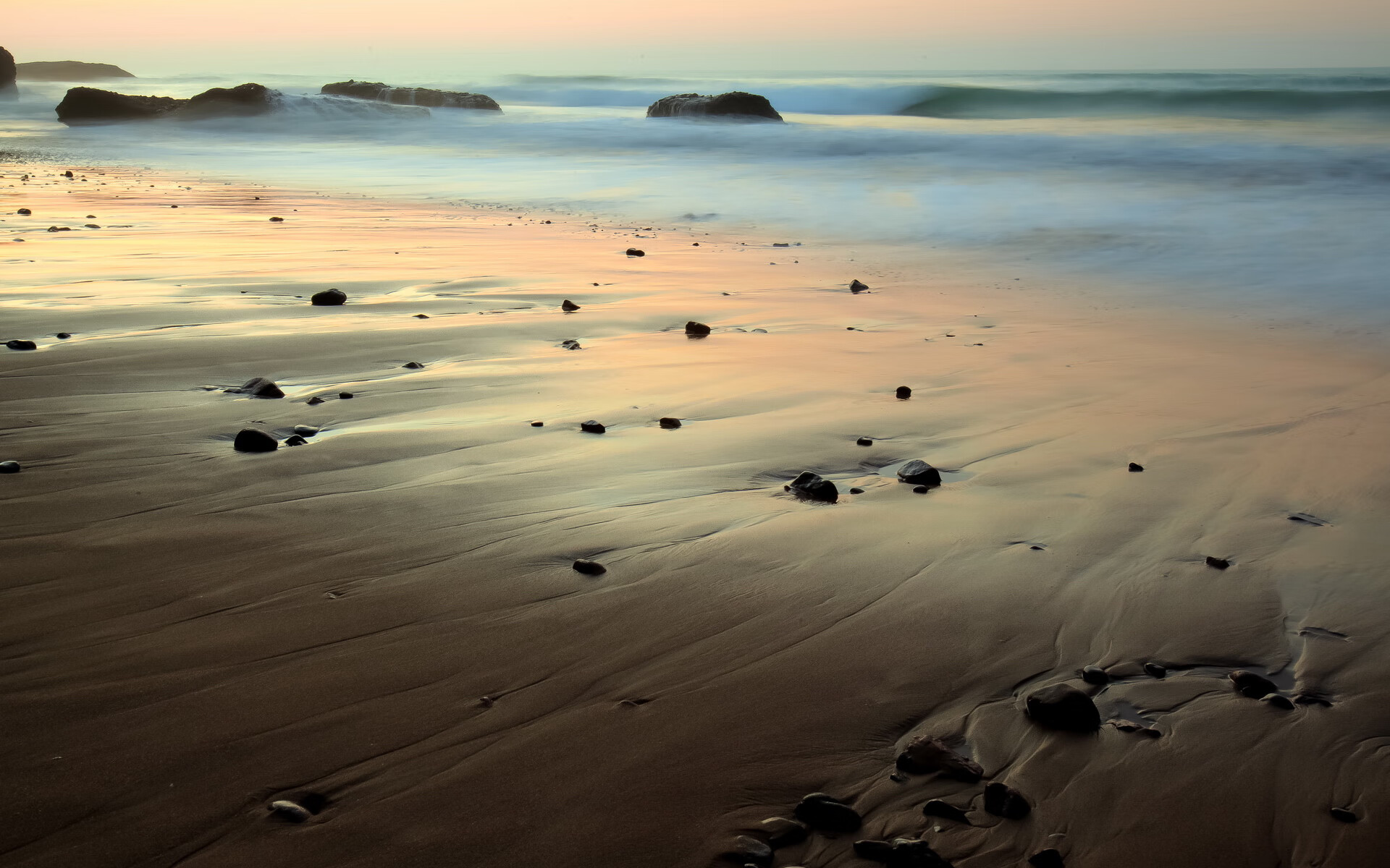 中国男篮在对抗中强化控球稳定性,中国男篮现役控卫排名